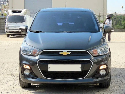 Chevrolet Spark LT 2018 Grey