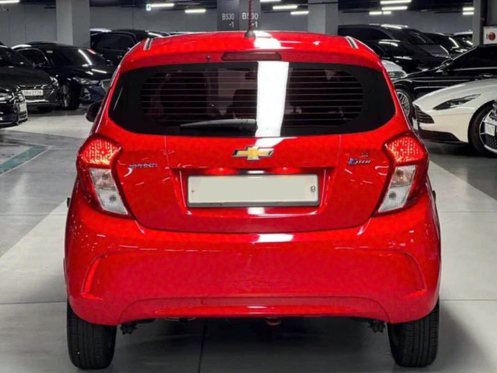 Chevrolet Spark LT Plus 2016 Red